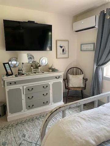 10565 Tomkinson Dr - Photo 3 of 10