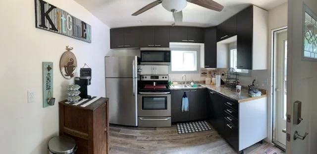 10565 Tomkinson Dr - Photo 4 of 10