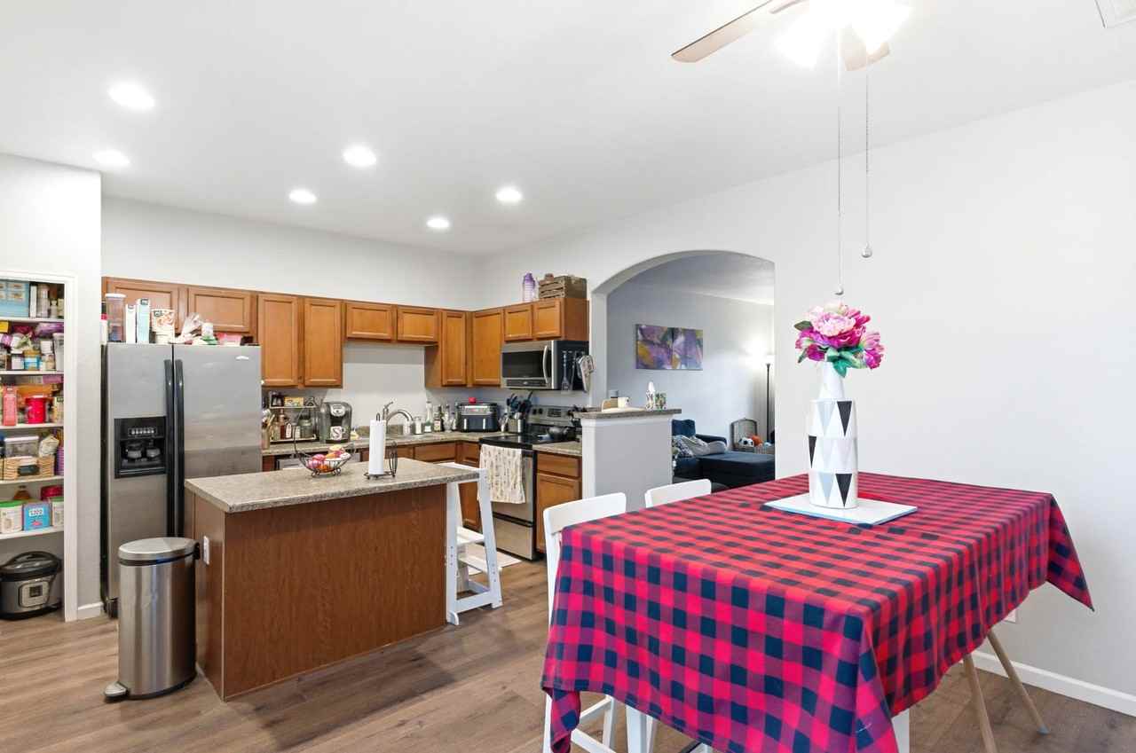 12774 Jasmine Ct - Photo 5 of 15