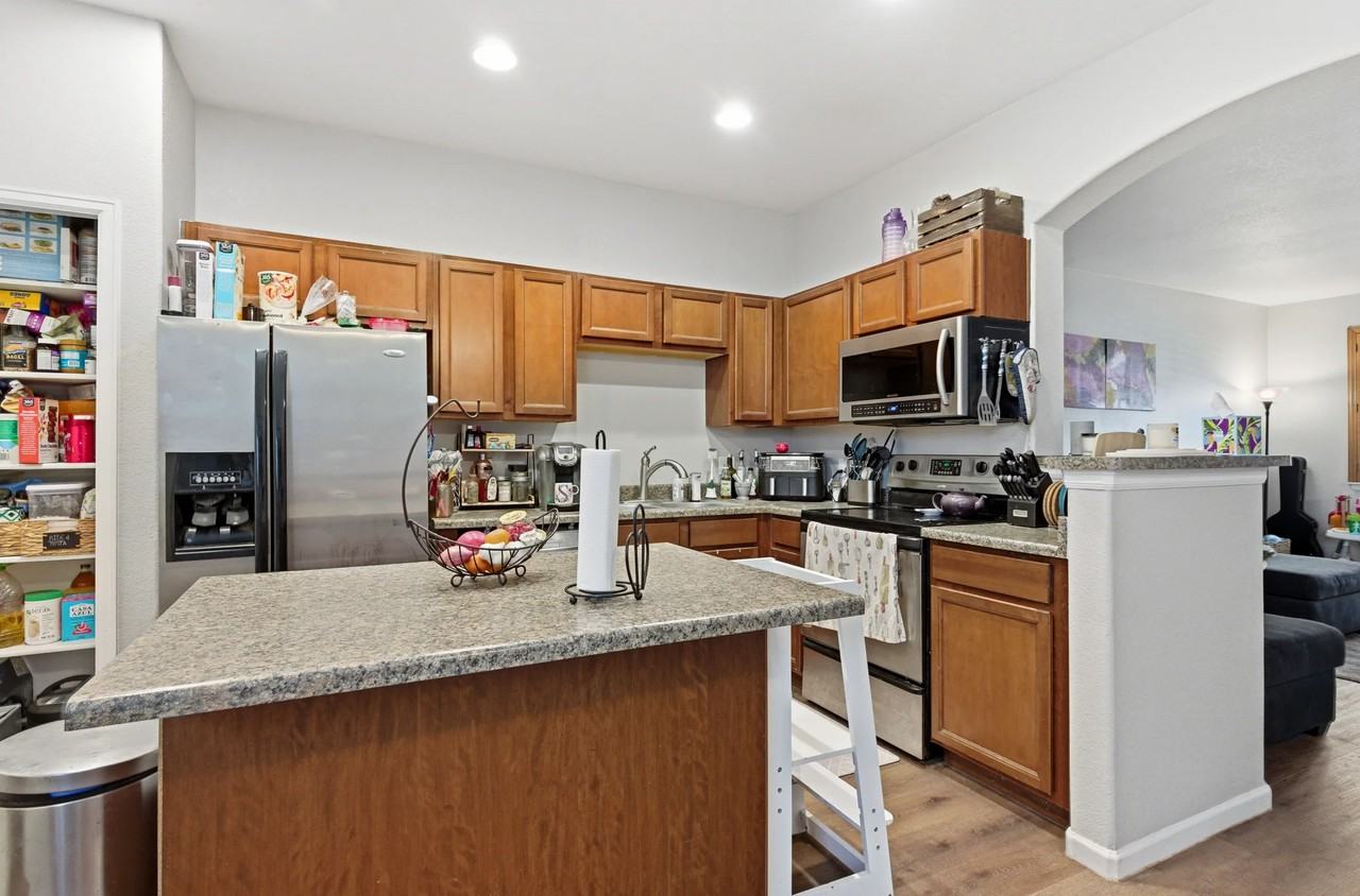 12774 Jasmine Ct - Photo 6 of 15