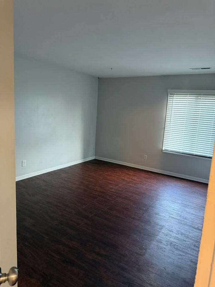 10108 Campus Way S #204 - Photo 5 of 10