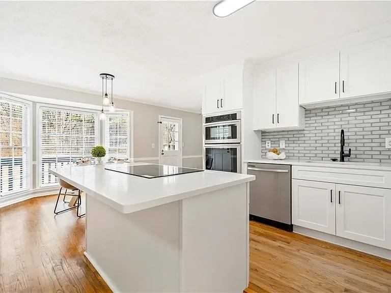 231 Hambridge Ct - Photo 7 of 31