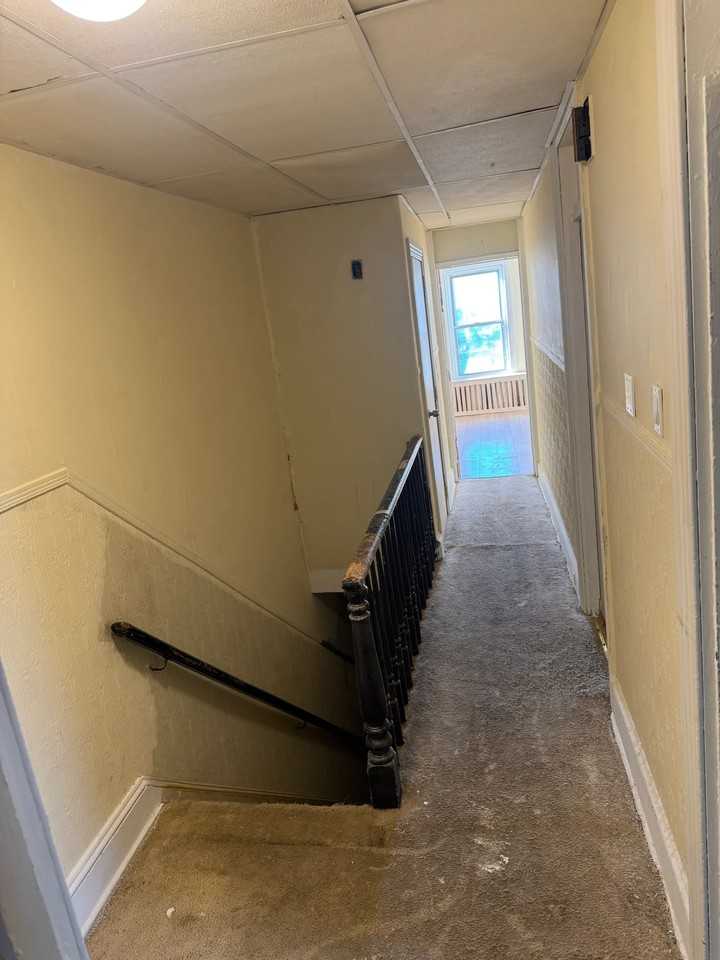 4819 Penn St #2 - Photo 4 of 9