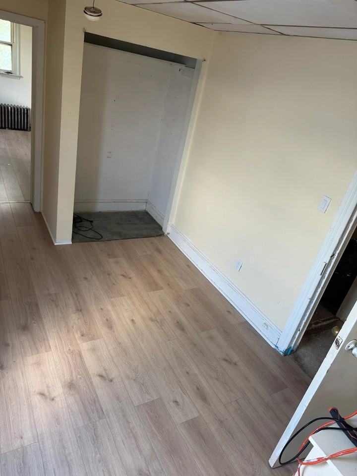 4819 Penn St #2 - Photo 6 of 9