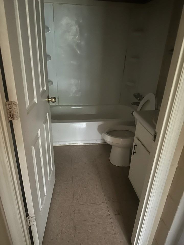 1014 Glaze Ct #1014 - Photo 5 of 15