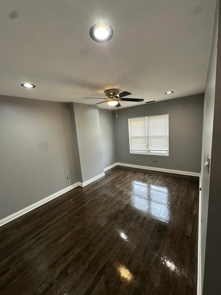 10450 S Maryland Ave #2ndFL - Photo 6 of 11