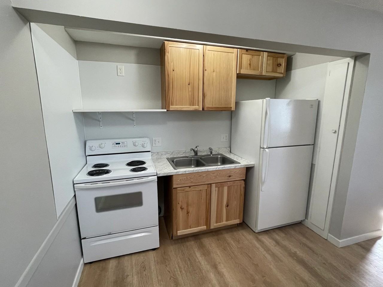 1008 Save #8 - Photo 3 of 8