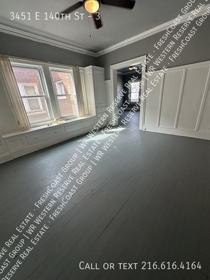 3451 E 140th St #3 - Photo 2 of 7
