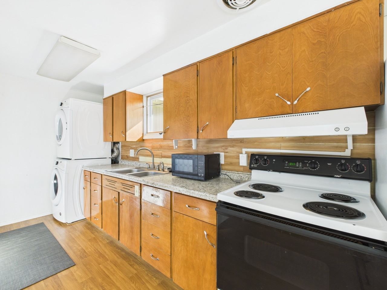 518 Halvorson Rd #1 - Photo 5 of 18