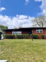 featured image of 2712 Broadway St