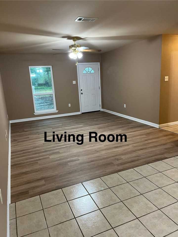 43091 Holder Ln #A - Photo 2 of 9