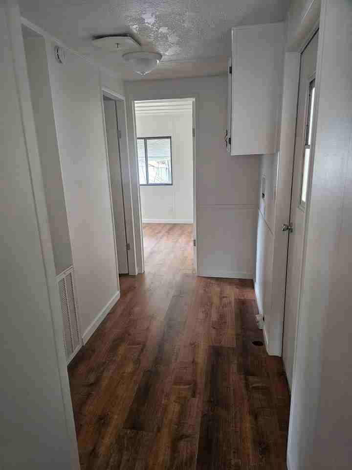 114 W Pecan St #NA - Photo 7 of 11