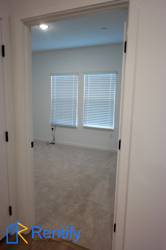 7613 Rizzuto St #NA - Photo 6 of 35