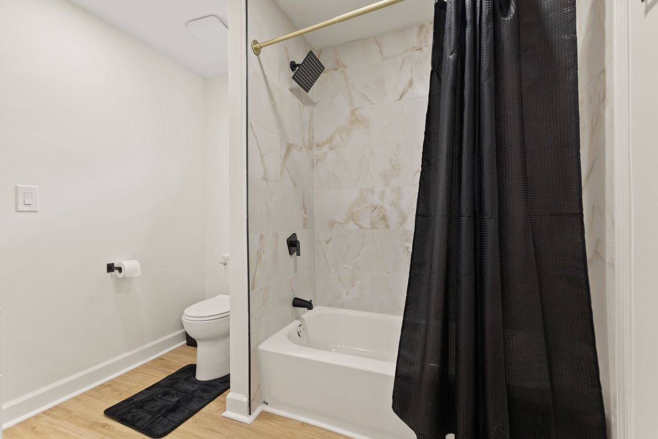 1429 Udell St #1 - Photo 7 of 20