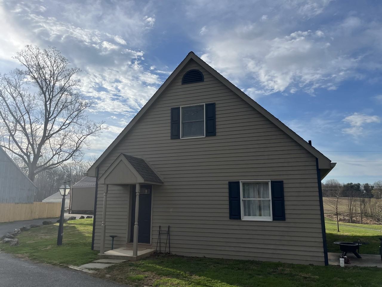 653 Sandhill Rd #NA - Photo 2 of 9