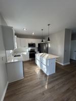 featured image of 28 Jones Xing #28