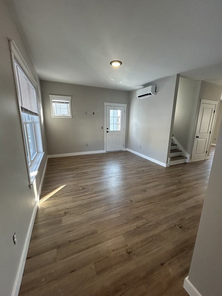 28 Jones Xing #19 - Photo 5 of 13