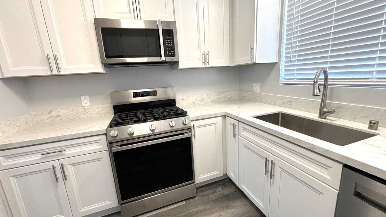 4529 Texas St #1 - Photo 2 of 14