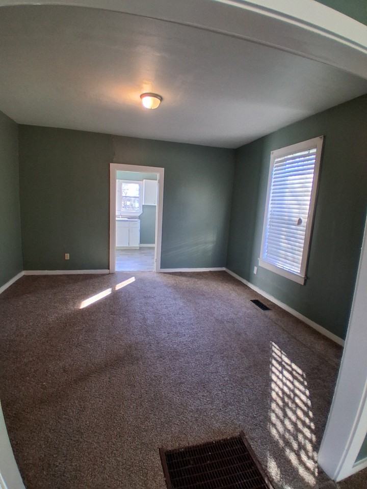 209 61st St #NA - Photo 6 of 19