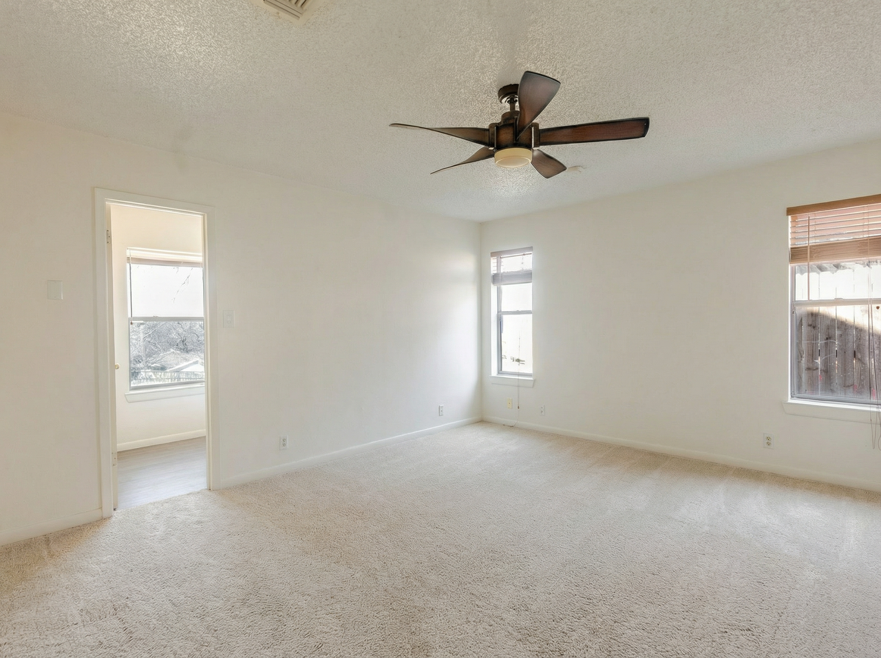 504 Hilltop Dr #NA - Photo 7 of 15