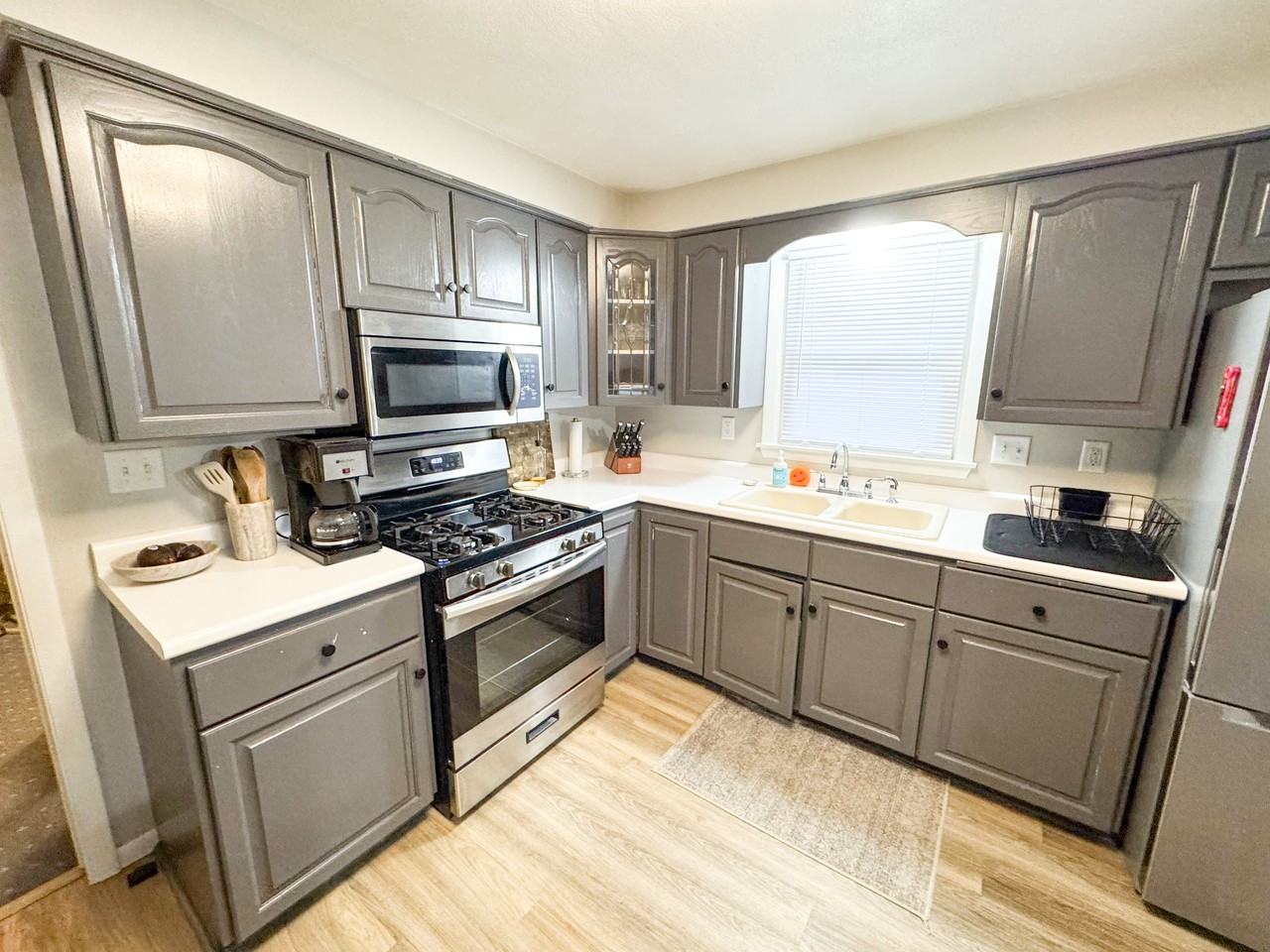 615 W Timothy Dr #615 - Photo 3 of 15