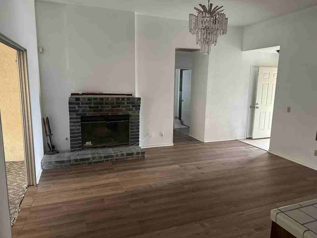 1517 E Atchison St #NA - Photo 7 of 13