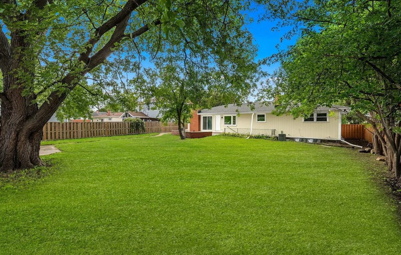 1839 N Fernandez Ave #NA - Photo 4 of 12