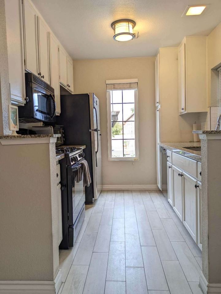 4836 Nara Vista Way #102 - Photo 2 of 17