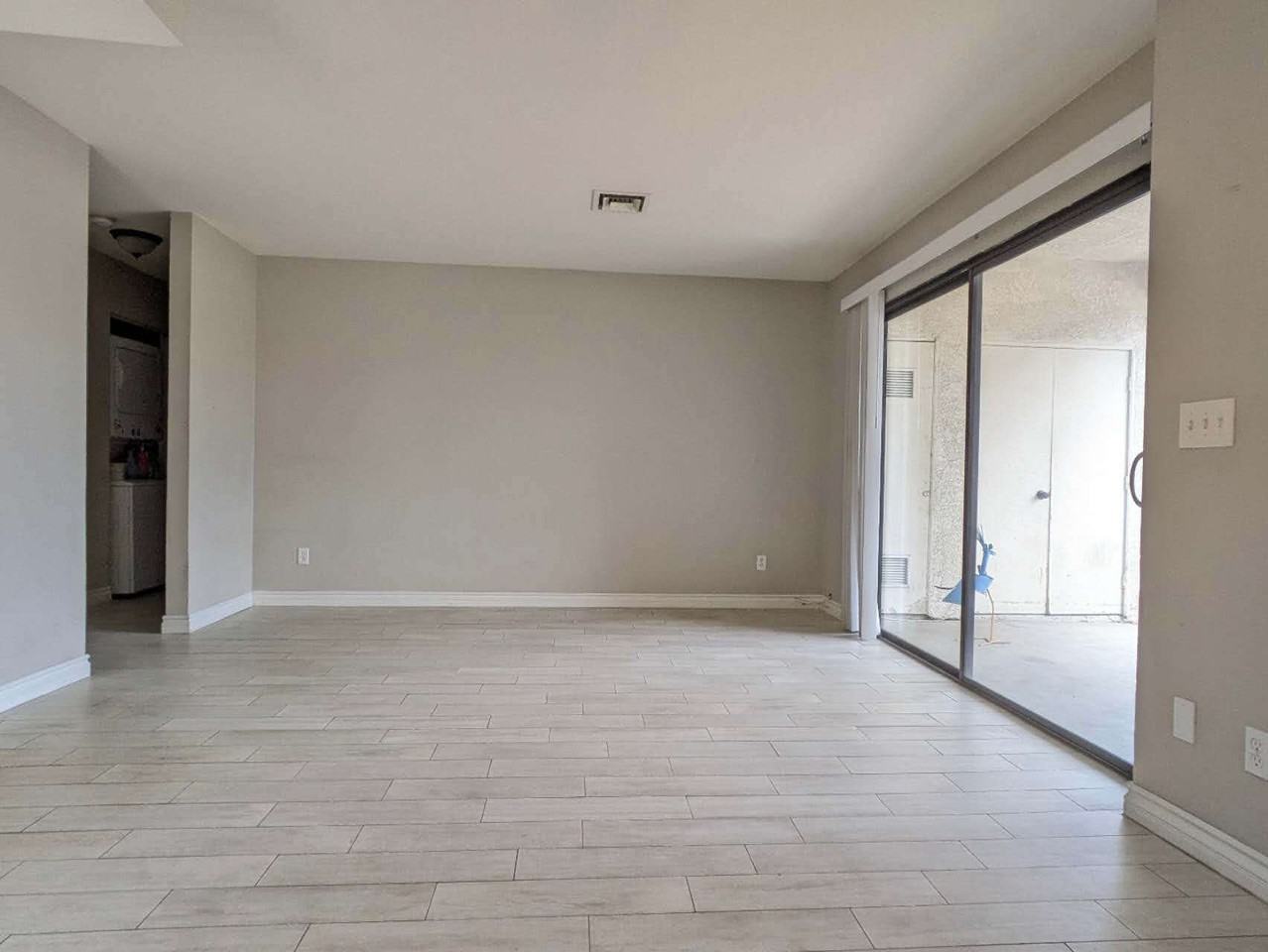 4836 Nara Vista Way #102 - Photo 4 of 17