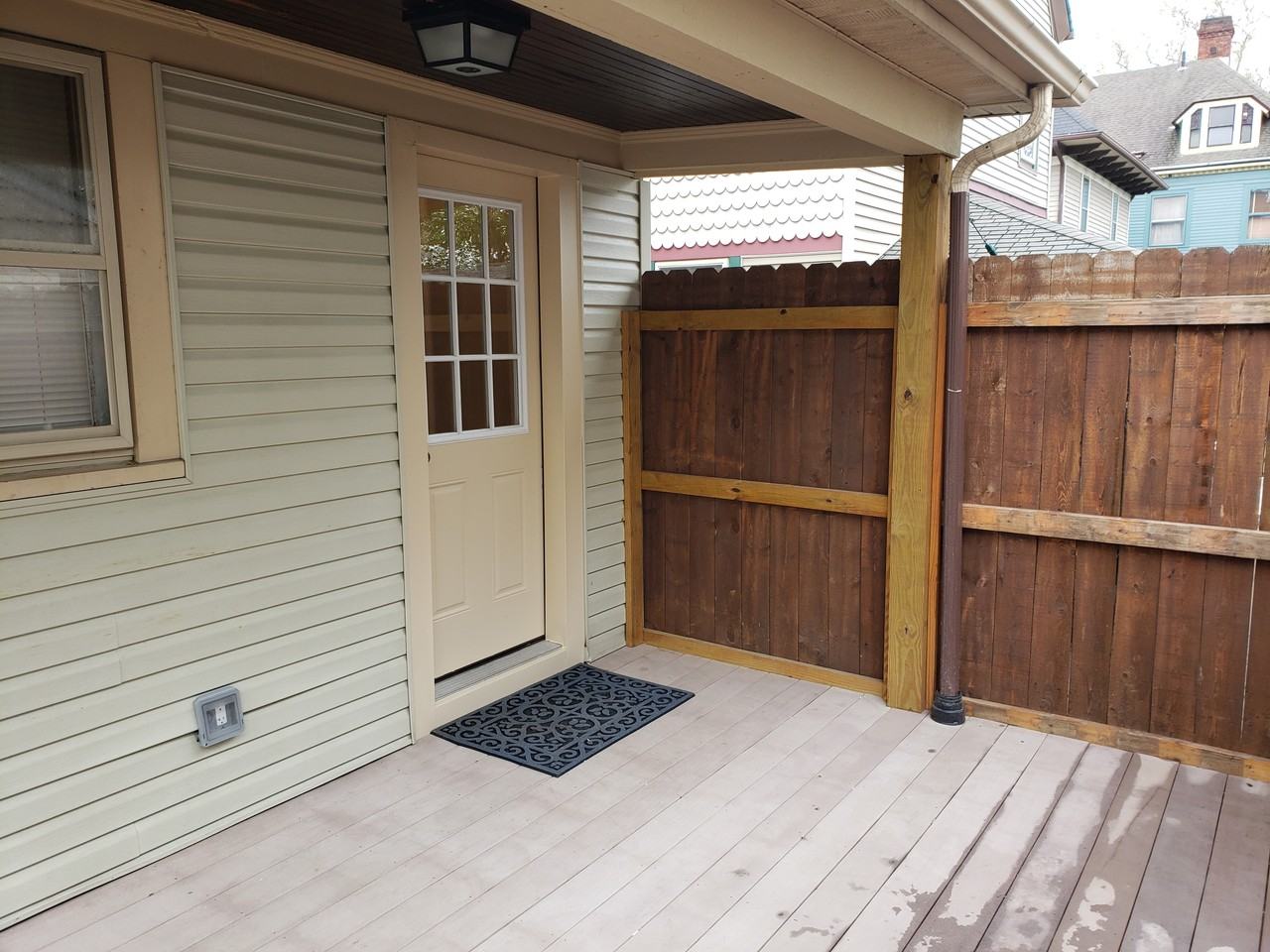 3192 West 14th Street #1 - Photo 4 of 50