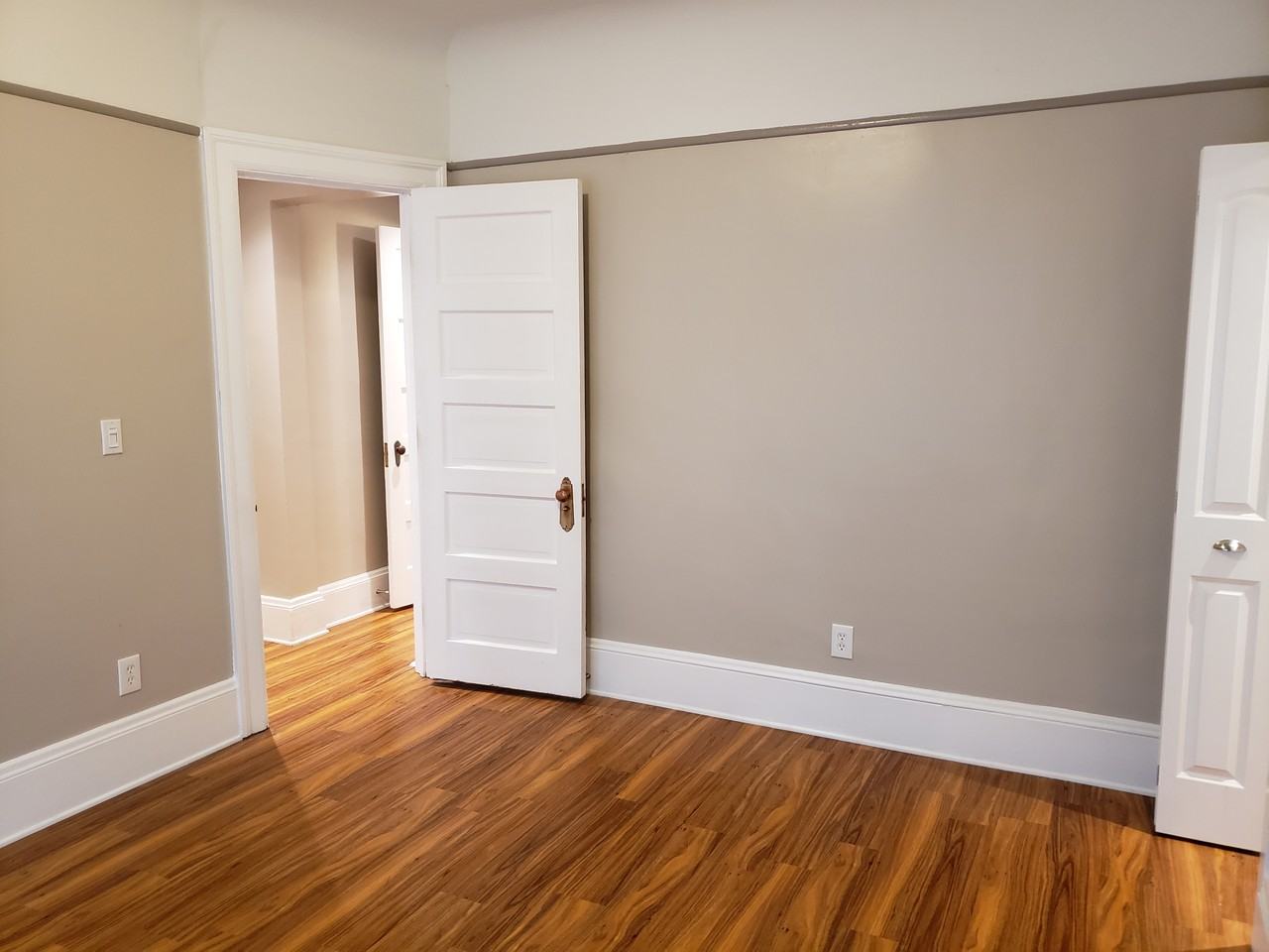 3192 West 14th Street #1 - Photo 7 of 50