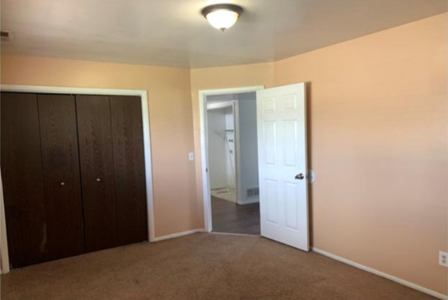 1941 W Hyannis Ave #1 - Photo 4 of 15