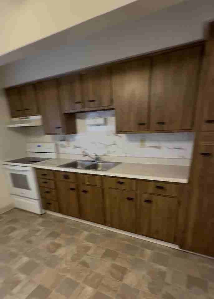 200 Northwood Ave #4 - Photo 4 of 7