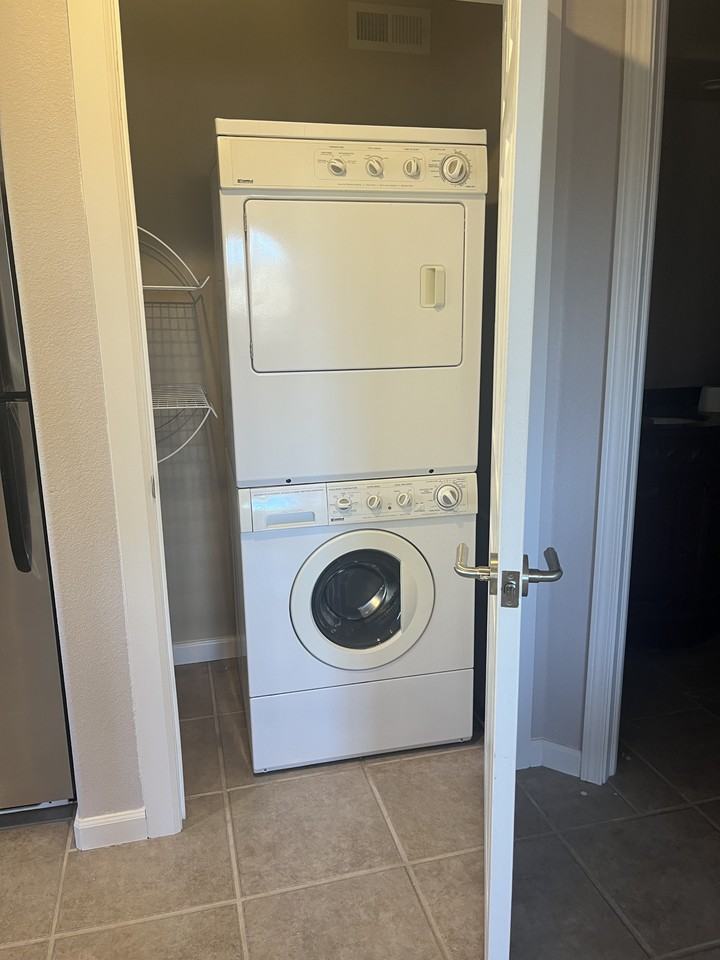 7609 S Quatar Way #NA - Photo 7 of 8