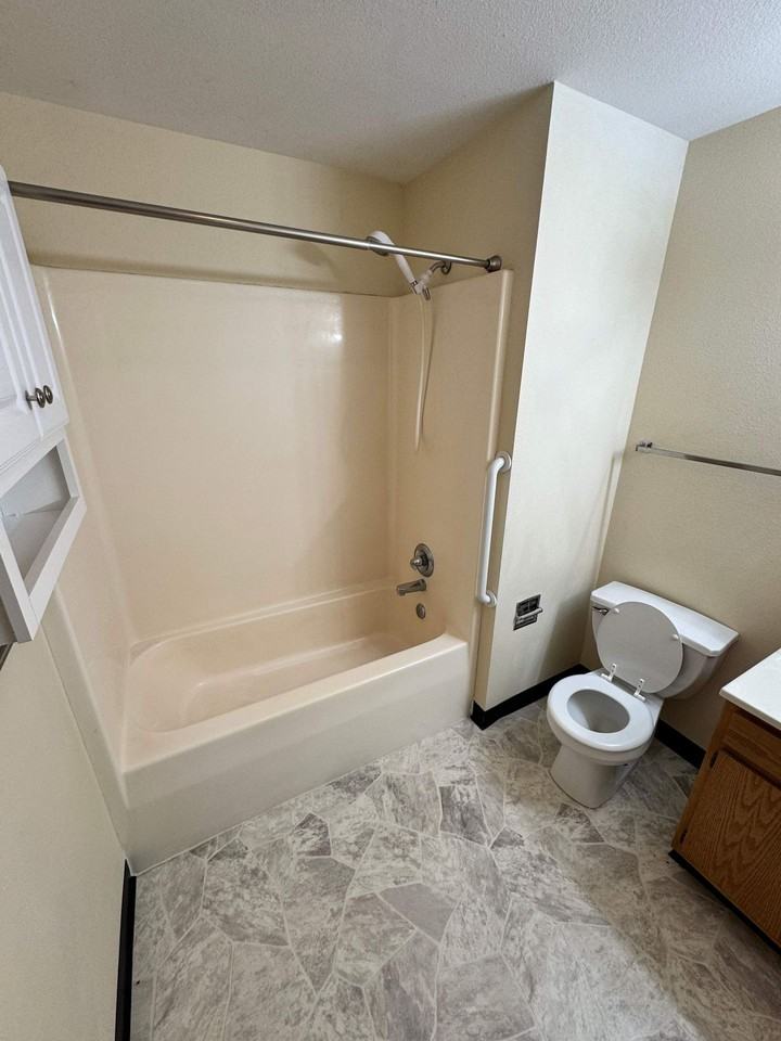 Boone 24-Unit (Country View) - Photo 5 of 9