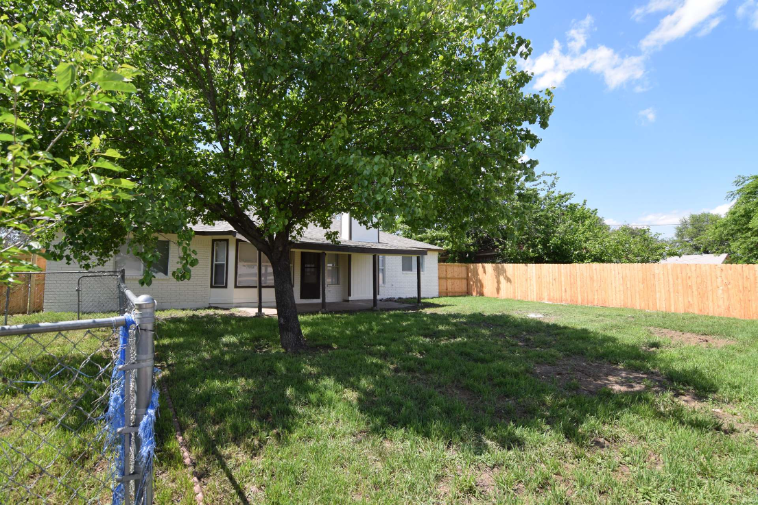 1822 Dusk Dr #NA - Photo 4 of 23