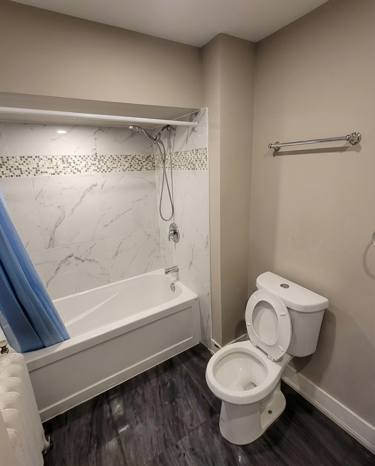 127 West Street - Photo 6 of 7