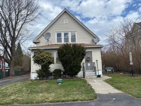 19 Summerhill Ave - Photo 1 of 1