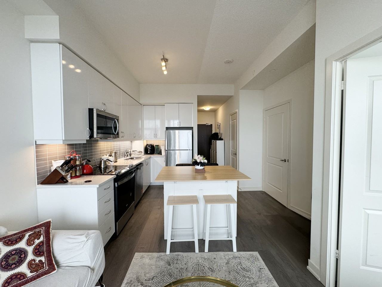 4955 Yonge Street - Photo 5 of 22