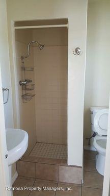 2625 Humbert Ave - Photo 2 of 7