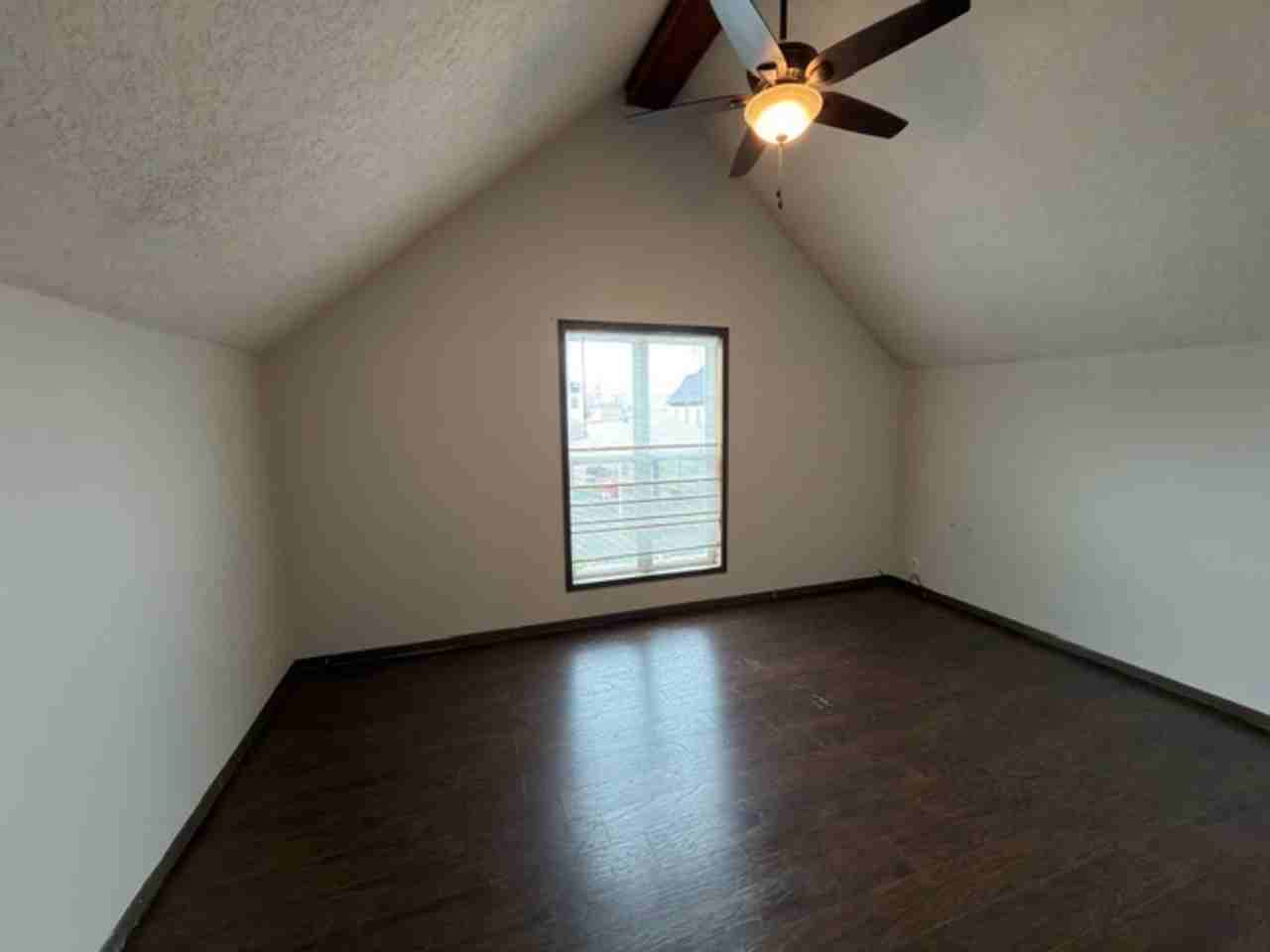 108 108 South Kimberlin - 2 #2 - Photo 4 of 13