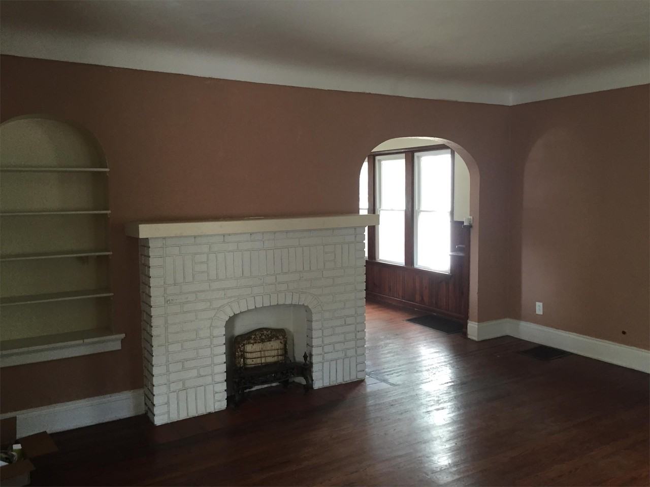 3621 Willys Pkwy - Photo 3 of 18