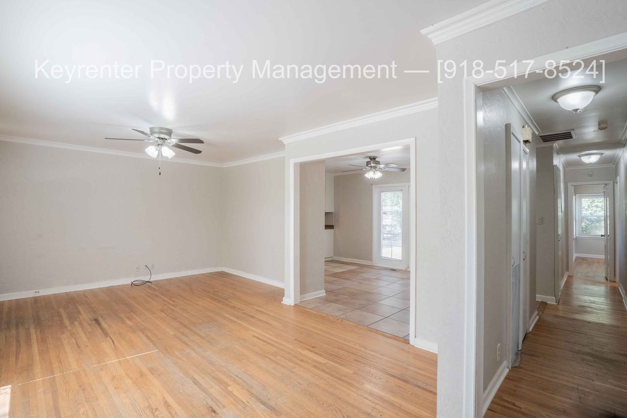 1345 E 45th St - Photo 3 of 17