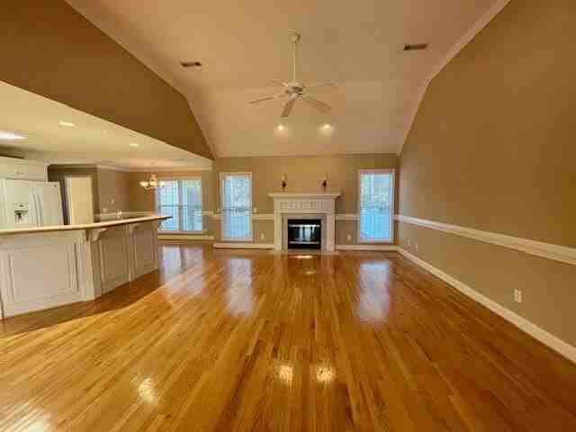 854 Starbuck Dr - Photo 4 of 28