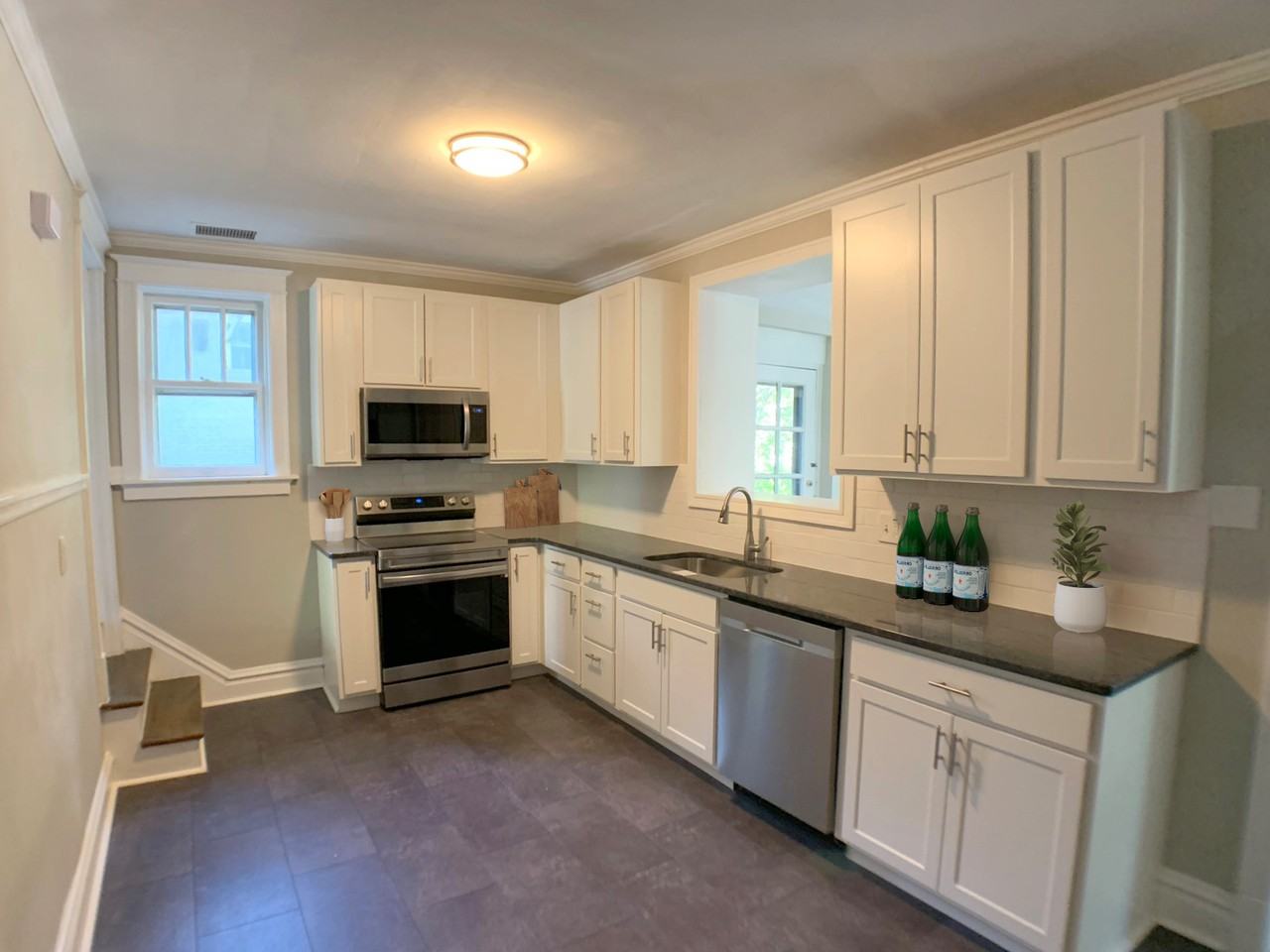 7117 Delmar Blvd #1 - Photo 4 of 10