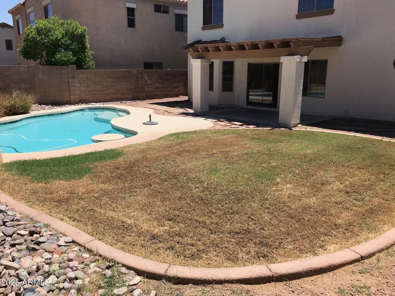 3440 E Flower St - Photo 3 of 22