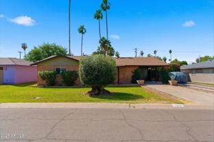 4613 E Vernon Ave - Photo 1 of 1