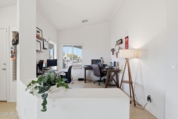 2013 W Prospector Way - Photo 3 of 26