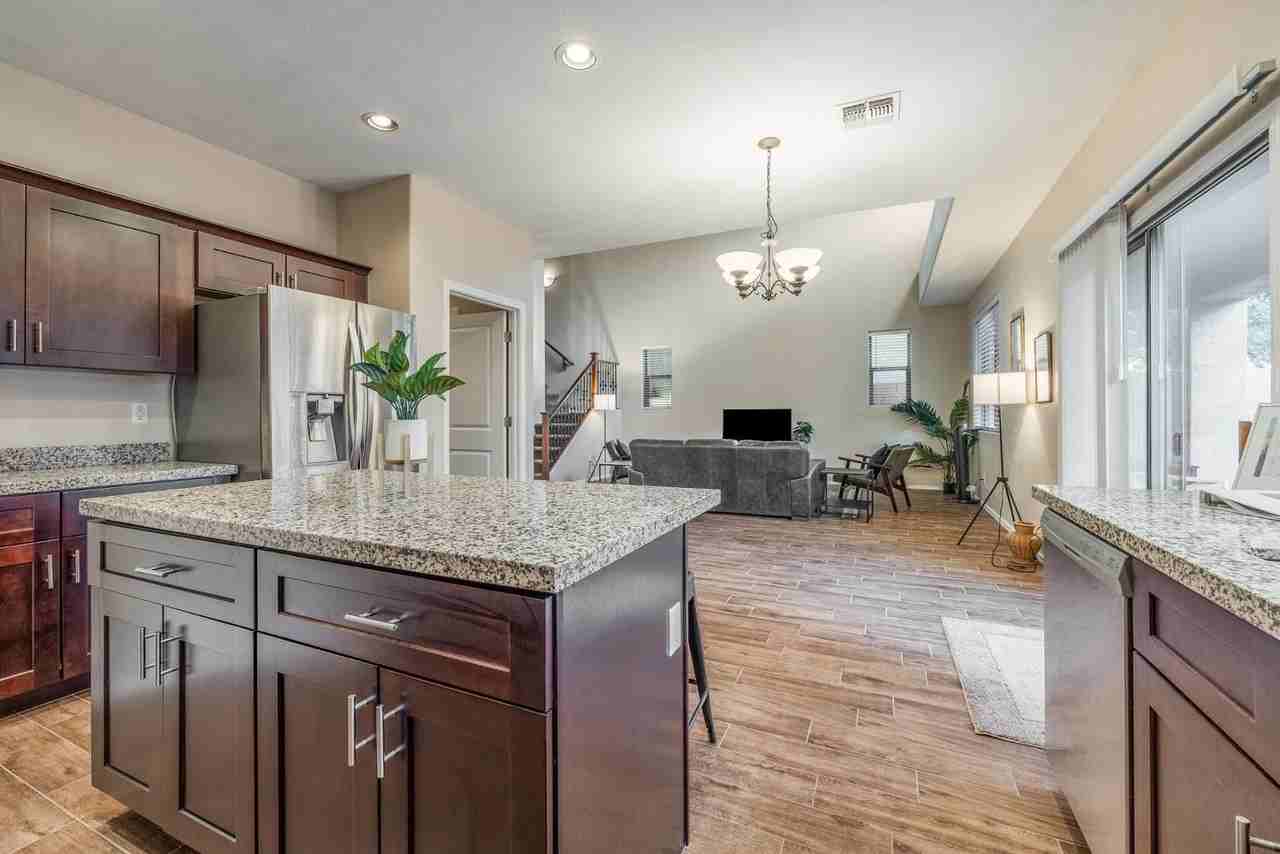 22507 N 31st Ave Unit 15 - Photo 3 of 21