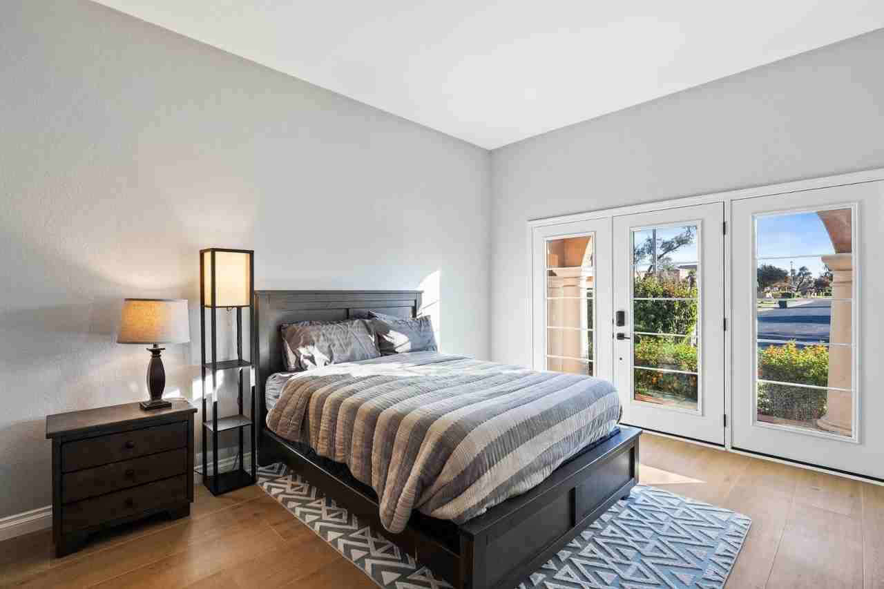 8178 E Via De Luna Dr - Photo 2 of 23